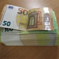 hotovost v EUR